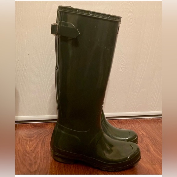 Hunter Glossy Green Tall boots - Picture 2 of 6